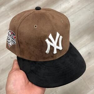 New Era New York Yankees Brown Black Suede Fitted Hat Cap size 7 1/4 B10